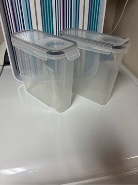Clear Plastic Airtight Storage Containers (Set of 2)
